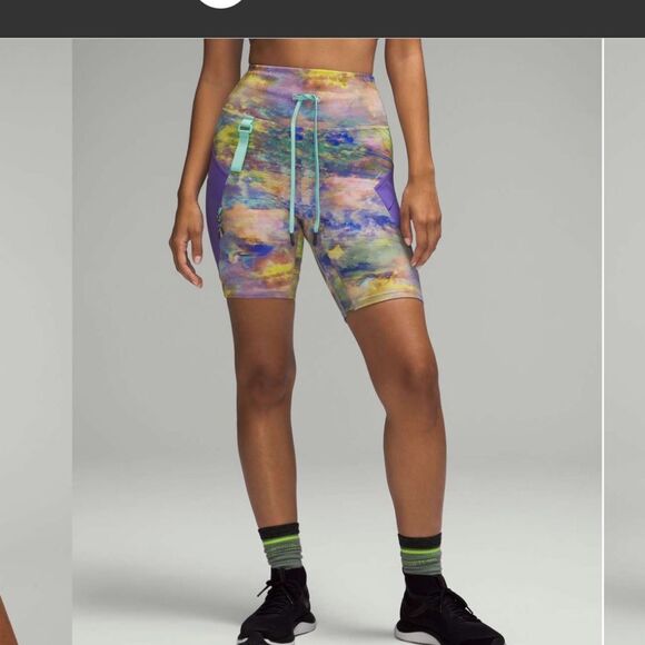 NWT New LULULEMON Cargo Super High Rise Hiking Bike Short 8" Purple Tie Dye 8 - Picture 6 of 7